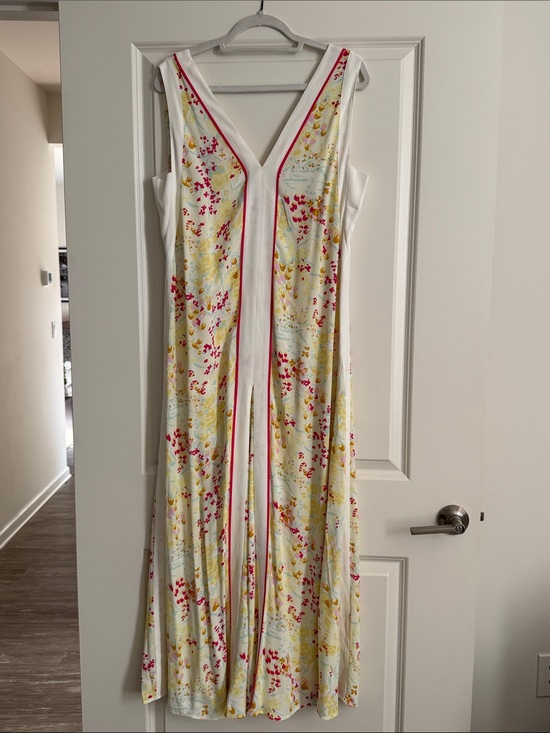 Reiss Dresses & Skirts - Reiss Eliza Buttercup Print Midi Dress